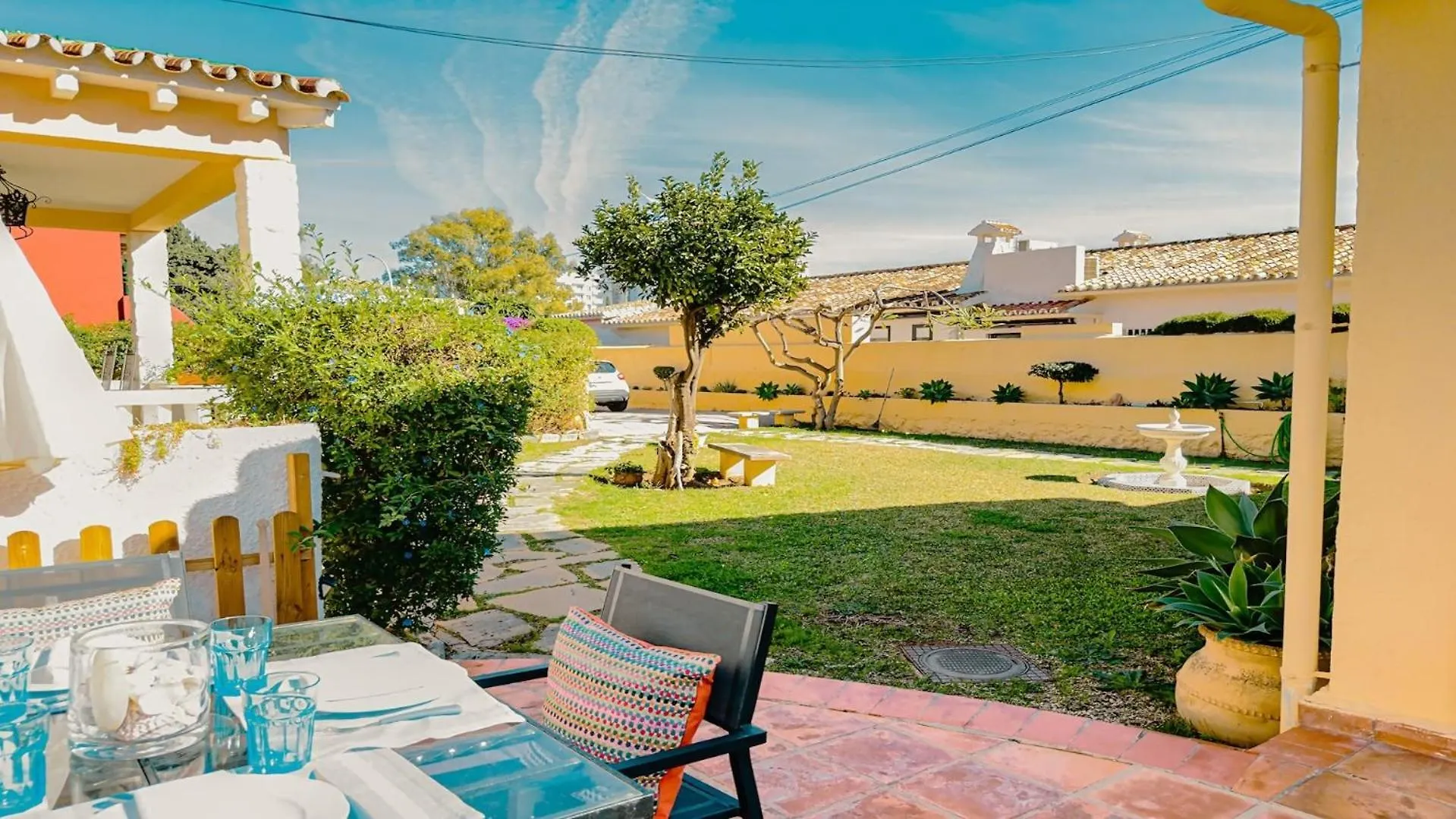Vivienda Con Encanto Goya Nº4 Бенальмадена